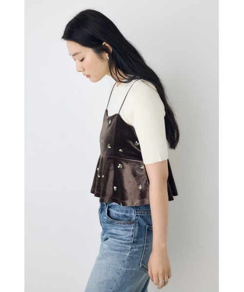 AZUL by moussy（アズールバイマウジー）の「【セットアップ対応】ベロア刺繍キャミソール（キャミソール・レディース・ブラック系その他/ブラウン系その他・FREE）」の14枚目の写真