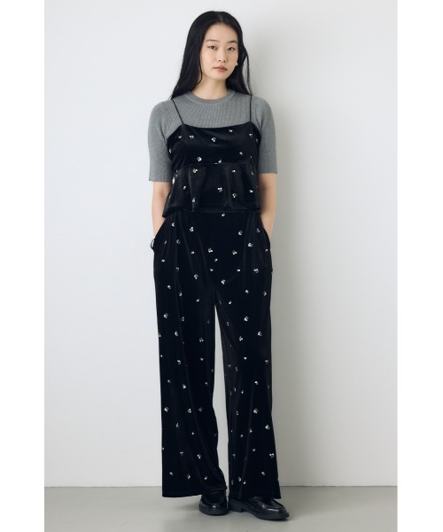 AZUL by moussy（アズールバイマウジー）の「【セットアップ対応】ベロア刺繍キャミソール（キャミソール・レディース・ブラック系その他/ブラウン系その他・FREE）」の9枚目の写真