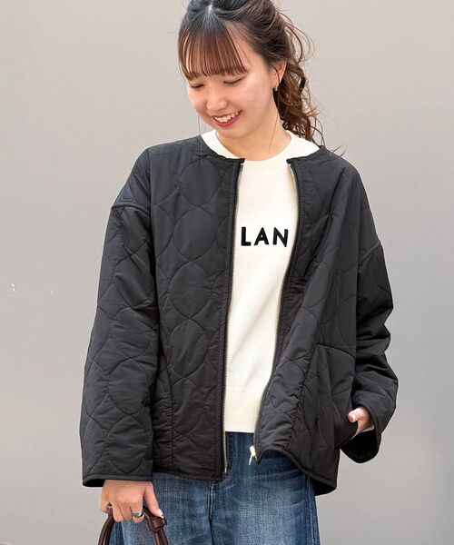 le.coeur blanc(ルクールブラン)の「《WEB限定》リバーシブルキルティングブルゾン(ブルゾン・レディース・アイボリー/ブラック/チャコールグレー・38)」の2枚目の写真
