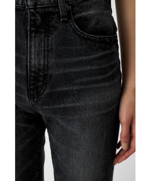 MOUSSY(マウジー)の「【シリーズ累計24万本販売】MVS BLACK FLARE(L) / ロングサイズ(デニムパンツ・レディース・ブラック・23inch/24inch/25inch/26inch/27inch)」の10枚目の写真