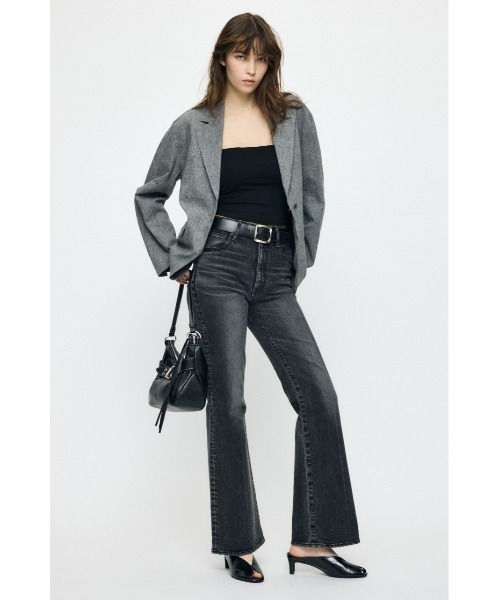 MOUSSY(マウジー)の「【シリーズ累計24万本販売】MVS BLACK FLARE(L) / ロングサイズ(デニムパンツ・レディース・ブラック・23inch/24inch/25inch/26inch/27inch)」の18枚目の写真