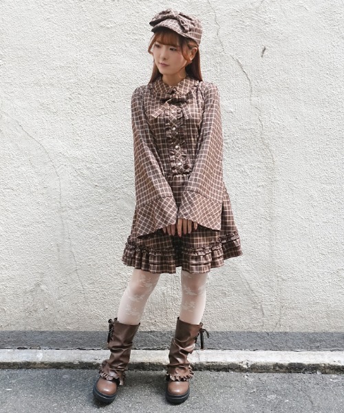 axes femme POETIQUE(アクシーズファムポエティック)の「ディテクティブチェックOP(ワンピース・レディース・ブラック/ネイビー/ブラウン・MEDIUM)」の15枚目の写真