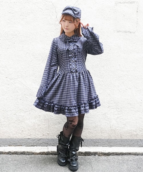 axes femme POETIQUE(アクシーズファムポエティック)の「ディテクティブチェックOP(ワンピース・レディース・ブラック/ネイビー/ブラウン・MEDIUM)」の16枚目の写真