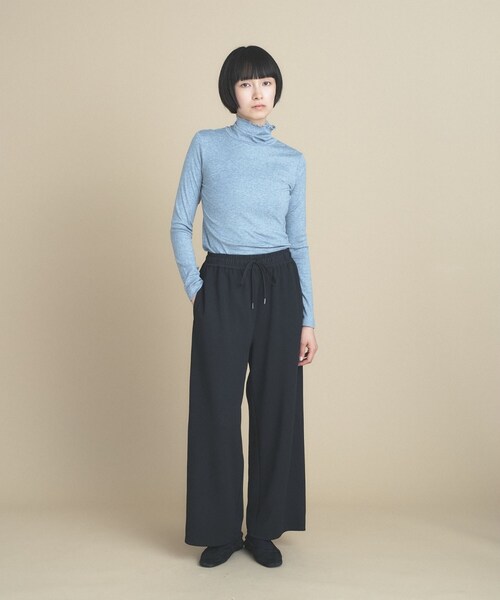 cloenc（クロエンス）の「8サイズ SMOOTHKEEP ジョーゼットイージ－ワイドパンツ【着用シワ軽減／マシンウォッシュ】（その他パンツ・レディース・オフホワイト/ブラック・00/93/92/91/90/03/02/01）」の11枚目の写真