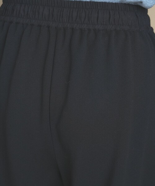 cloenc（クロエンス）の「8サイズ SMOOTHKEEP ジョーゼットイージ－ワイドパンツ【着用シワ軽減／マシンウォッシュ】（その他パンツ・レディース・オフホワイト/ブラック・00/93/92/91/90/03/02/01）」の15枚目の写真