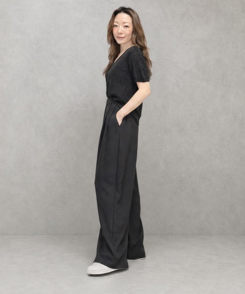 JOCOSA(ジョコサ)の「さらり涼感 半袖Vネックニット(ニット/セーター・レディース・ローズ/ライトイエロー/スカイブルー/ブラック/ホワイト・FREE)」の7枚目の写真