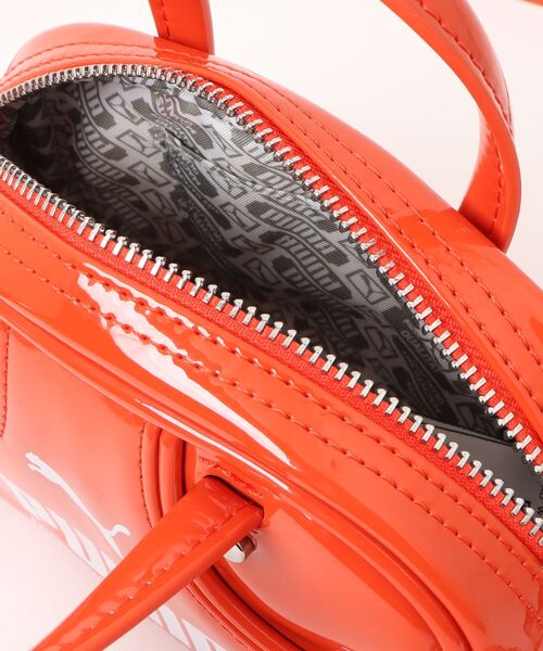 PUMA(プーマ)の「PUMA プーマ U 1976 MICRO GRIP BAG バッグ 091824 17RED FLASH(ボディバッグ/ウエストポーチ・メンズ・レッド・FREE)」の4枚目の写真