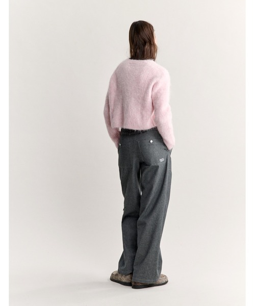 Maison Kitsune(メゾンキツネ)の「FLUFFY ALPACA CROPPED CARDIGAN(カーディガン/ボレロ・レディース・ライトピンク・XS/L/M/S)」の11枚目の写真