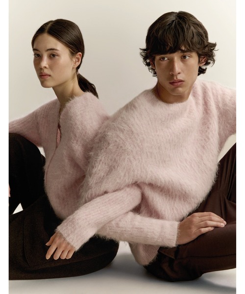 Maison Kitsune(メゾンキツネ)の「FLUFFY ALPACA CROPPED CARDIGAN(カーディガン/ボレロ・レディース・ライトピンク・XS/L/M/S)」の6枚目の写真