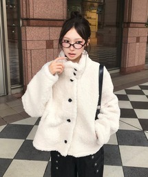 ハイネックボタンボアコート