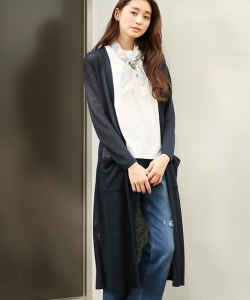 LEPSIM（レプシィム）の「カットマキシショールカーディガンLS 712974（カーディガン/ボレロ・レディース・オフホワイト/トップグレー/ダークネイビー・FREE）」の3枚目の写真