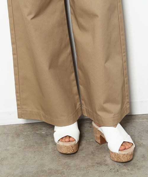 VIS（ビス）の「【WEB限定】ワンタックチノワイドパンツ（チノパンツ・レディース・ホワイト/ベージュ/ネイビー・S/M/L）」の14枚目の写真