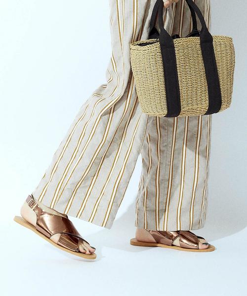 Boisson Chocolat(ボワソンショコラ)の「BFC クロスバックベルトFLT SD(サンダル・レディース・ダークブラウン/シルバー/ブラック・L/S/M)」の3枚目の写真