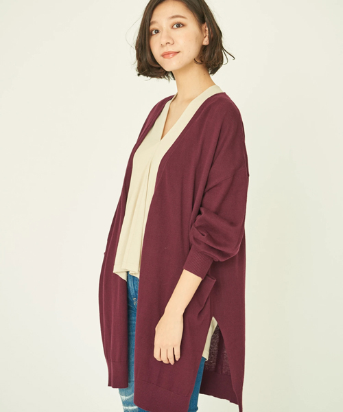 earth music&ecology(アースミュージックアンドエコロジー)の「シンプルニットカーディガン(カーディガン/ボレロ・レディース・キャメル/ライトグレー/バーガンディー/ダークグリーン/ブラック・FREE)」の5枚目の写真