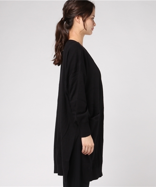 earth music&ecology(アースミュージックアンドエコロジー)の「シンプルニットカーディガン(カーディガン/ボレロ・レディース・キャメル/ライトグレー/バーガンディー/ダークグリーン/ブラック・FREE)」の6枚目の写真