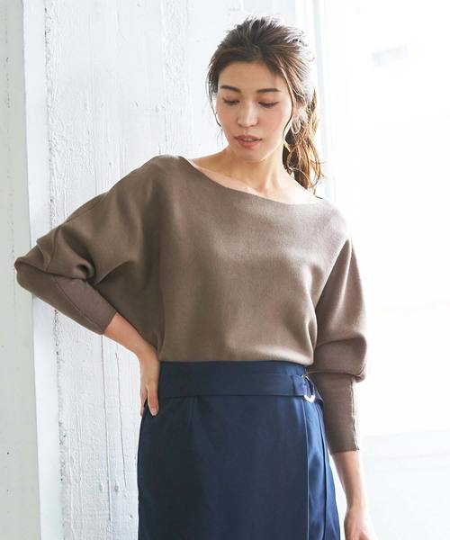 UR'S（ユアーズ）の「ﾎﾞｰﾄﾈｯｸﾄﾞﾙﾏﾝﾆｯﾄ（ニット/セーター・レディース・ブラック/モカ/パープル/グリーン/杢グレー・FREE）」の4枚目の写真