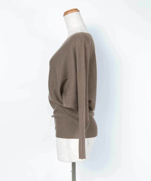 UR'S（ユアーズ）の「ﾎﾞｰﾄﾈｯｸﾄﾞﾙﾏﾝﾆｯﾄ（ニット/セーター・レディース・ブラック/モカ/パープル/グリーン/杢グレー・FREE）」の12枚目の写真