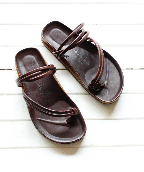 whoop-de-doo（フープディドゥ）の「whoop-de-doo/フープディドゥ（478031）イタリアンレザー フットベッドサンダル（サンダル・メンズ・ダークブラウン/ネイビー/ブラウン/ブラック/マルチ/パープル/グリーン/ネイビー系2/ダークブラウン系1・40/41/42/43/44/35/36/38/37/39/45）」の2枚目の写真