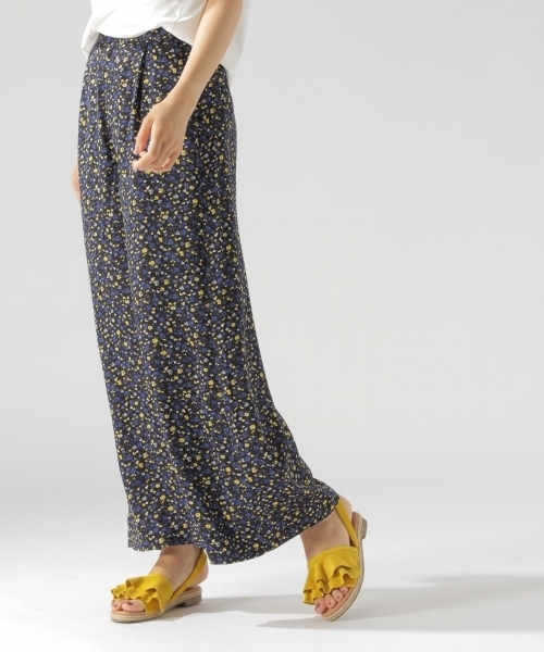 BAYFLOW(ベイフロー)の「GOOD PRICE/プリントワイドパンツ(その他パンツ・レディース・その他1/その他2・SMALL/MEDIUM)」の2枚目の写真