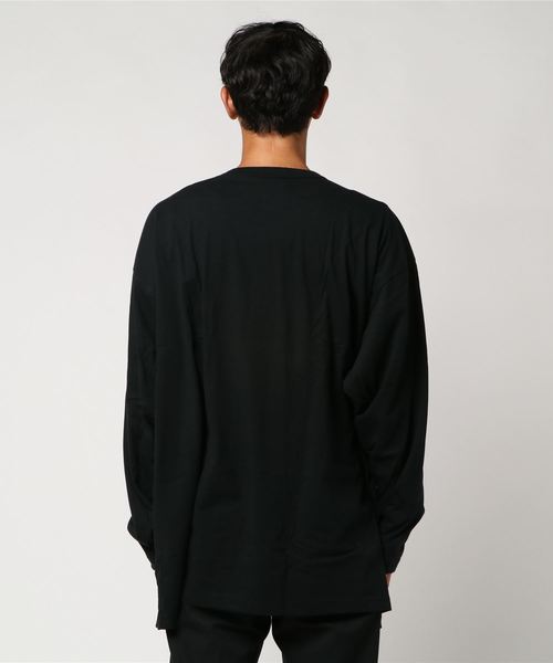 Right-on(ライトオン)の「【Champion】ロングスリーブTシャツ (Tシャツ/カットソー・メンズ・ブラック/ネイビー/ホワイト/グレー・3L/4L/2L)」の6枚目の写真