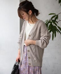 グレーカーディガンの春夏コーデ特集 地味見えしない大人の上品な着こなし術を Zozotown