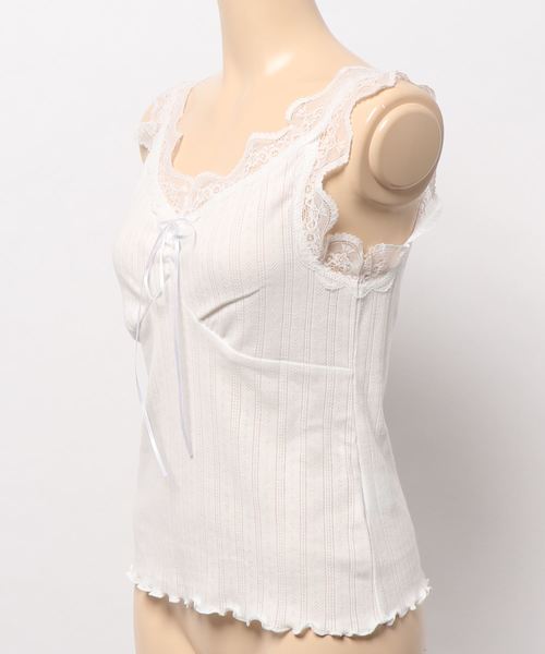 one after another NICE CLAUP(ワンアフターアナザーナイスクラップ)の「リボン付きレースタンク(キャミソール・レディース・ブラウン/オフホワイト/グリーン/ピンクベージュ・FREE)」の6枚目の写真