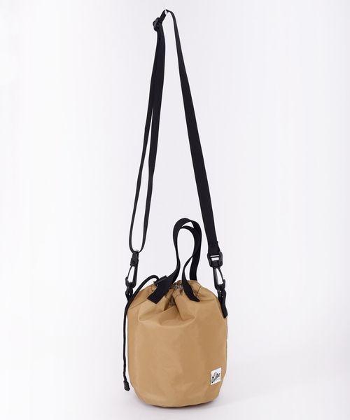 Drifter（ドリフター）の「Drifter:ドローストリングポーチ◇（ショルダーバッグ・レディース・ブラック/ベージュ/パープル/グリーン/キャメル/ブラウン/オリーブ・ONE SIZE）」の9枚目の写真