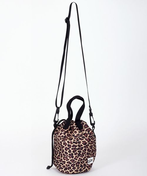 Drifter（ドリフター）の「Drifter:ドローストリングポーチ◇（ショルダーバッグ・レディース・ブラック/ベージュ/パープル/グリーン/キャメル/ブラウン/オリーブ・ONE SIZE）」の14枚目の写真