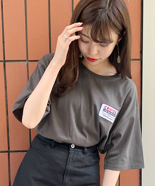 apres jour（アプレジュール）の「アソートBIGTシャツ2【ZOZOTOWN限定アイテム】（Tシャツ/カットソー・レディース・ホワイト/ブラック/ブルー/モカ/ラベンダー/ホワイト系その他/ブラック系その他/ホワイト系その他2/ホワイト系その他3/ホワイト系その他4・フリー）」の7枚目の写真