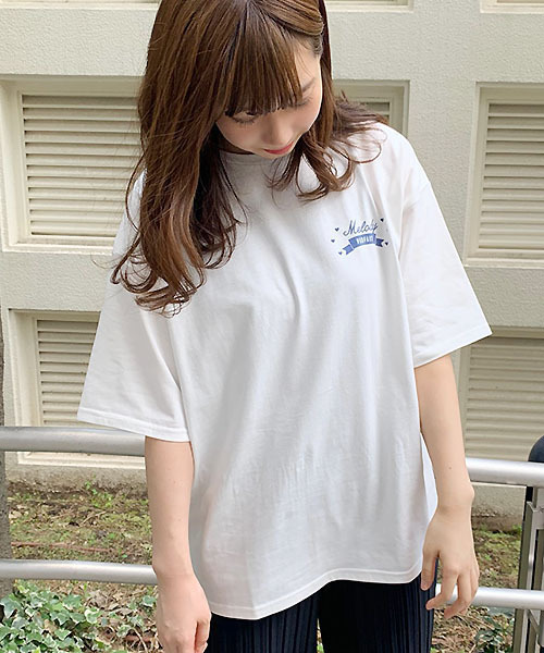 apres jour（アプレジュール）の「アソートBIGTシャツ2【ZOZOTOWN限定アイテム】（Tシャツ/カットソー・レディース・ホワイト/ブラック/ブルー/モカ/ラベンダー/ホワイト系その他/ブラック系その他/ホワイト系その他2/ホワイト系その他3/ホワイト系その他4・フリー）」の3枚目の写真