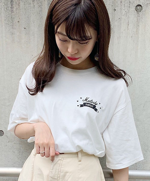 apres jour（アプレジュール）の「アソートBIGTシャツ2【ZOZOTOWN限定アイテム】（Tシャツ/カットソー・レディース・ホワイト/ブラック/ブルー/モカ/ラベンダー/ホワイト系その他/ブラック系その他/ホワイト系その他2/ホワイト系その他3/ホワイト系その他4・フリー）」の18枚目の写真