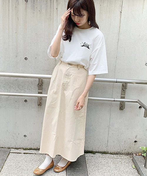 apres jour（アプレジュール）の「アソートBIGTシャツ2【ZOZOTOWN限定アイテム】（Tシャツ/カットソー・レディース・ホワイト/ブラック/ブルー/モカ/ラベンダー/ホワイト系その他/ブラック系その他/ホワイト系その他2/ホワイト系その他3/ホワイト系その他4・フリー）」の21枚目の写真