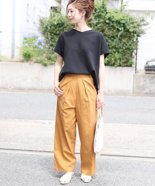 reca(レカ)の「サイドボタンタック入りリネンワイドパンツ(その他パンツ・レディース・ライトベージュ/カーキ/キャメル・FREE)」の13枚目の写真
