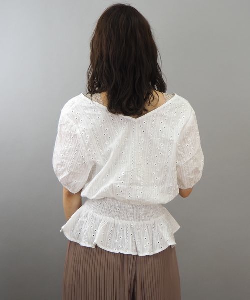 tiptop（ティップトップ）の「総刺繍カシュクールブラウス（シャツ/ブラウス・レディース・ブラック/ベージュ/オフホワイト・FREE）」の8枚目の写真