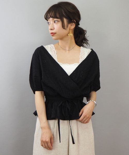 tiptop（ティップトップ）の「総刺繍カシュクールブラウス（シャツ/ブラウス・レディース・ブラック/ベージュ/オフホワイト・FREE）」の9枚目の写真