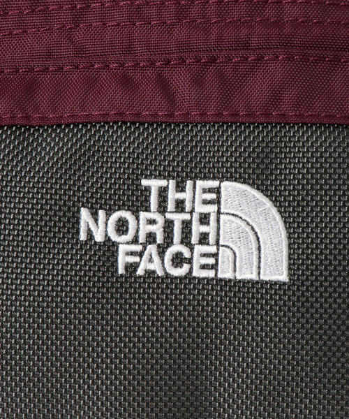 THE NORTH FACE（ザノースフェイス）の「＜THE NORTH FACE＞ GRANULE WAIST BAG/ウエストバッグ（ボディバッグ/ウエストポーチ・メンズ・ワインレッド/ダークグレー/ブラック・FREE）」の4枚目の写真