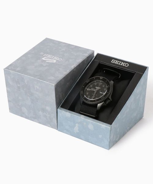 SEIKO(セイコー)の「SEIKO: 5Sports Street Style(アナログ腕時計・メンズ・ブラック・ONE SIZE)」の7枚目の写真