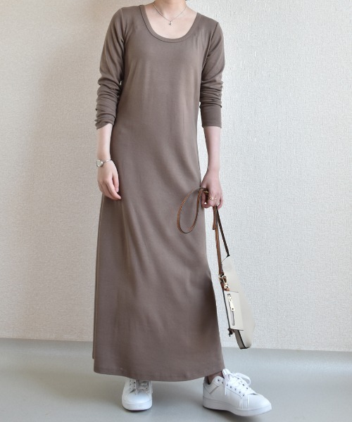 Coo+i（クーイ）の「ラウンドネックマキシワンピース（ワンピース・レディース・ブラック/カーキ/モカ/グリーン/チャコールグレー/ネイビー/ブルー/ワイン/グレー・XL/L/M）」の19枚目の写真