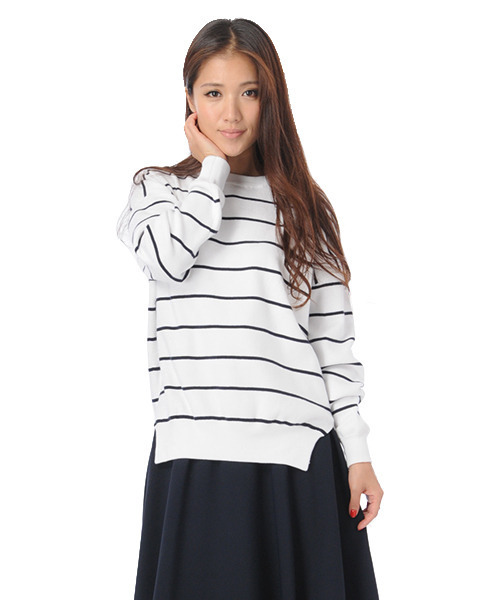 AMBIENT（アンビエント）の「ラウンドネックベーシックニットトップス（ニット/セーター・レディース・ホワイト×ネイビー/ブルー系その他/ネイビー/グレー・FREE）」の2枚目の写真