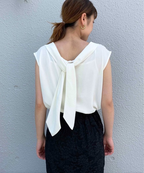 PICCIN（ピッチン）の「前後2WAYボウタイブラウス（シャツ/ブラウス・レディース・ブラック/オフホワイト/ピンク・M/L）」の2枚目の写真