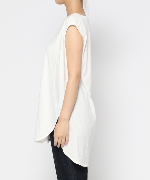 GLOBAL WORK（グローバルワーク）の「BEAUTEE裾ラウンドタンク/892258（タンクトップ・レディース・ホワイト/ブラック・MEDIUM/LARGE）」の11枚目の写真