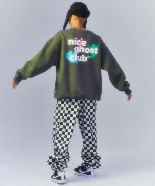 ISTKUNST(イストクンスト)の「【ISTKUNST / nice ghost club】O.G LOGO SWEATSHIRTS / ナイスゴーストクラブ OG ロゴ スウェットシャツ(スウェット・メンズ・ピンク/ブルー/チャコールグレー・MEDIUM/LARGE/SMALL)」の21枚目の写真