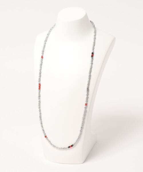 Re Youth（リユース）の「ネイティブ シルバー ビーズ ネックレス（ネックレス・メンズ・レッド/ブルー・FREE）」の3枚目の写真
