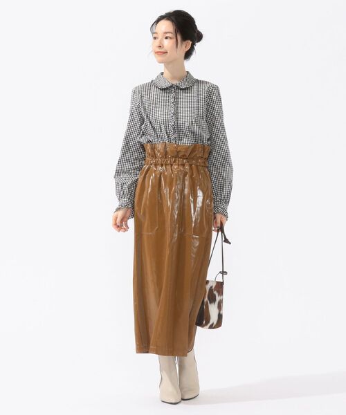 SHIPS(シップス)の「ソリッドギンガムフリルシャツ◇(シャツ/ブラウス・レディース・ブラック/ライトホワイト・ONE SIZE)」の5枚目の写真