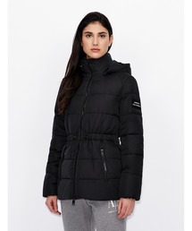 ARMANI EXCHANGE（アルマーニエクスチェンジ）の「【A|Xアルマーニ エクスチェンジ】ロゴパッチ　パファーブルゾン/フーディ（ブルゾン・レディース）」