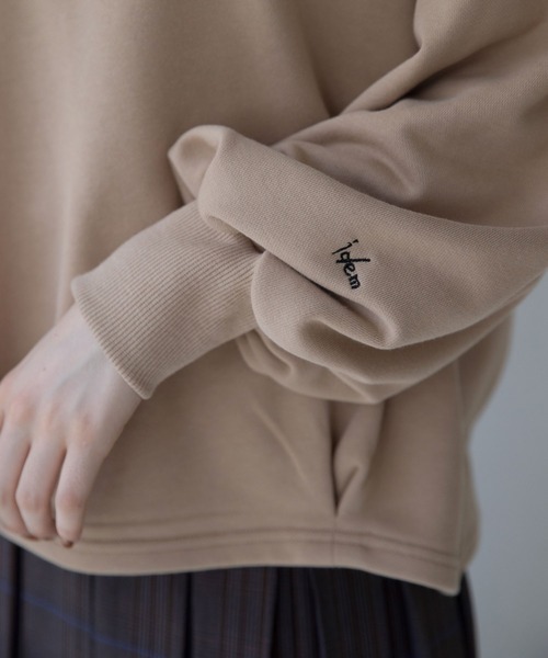 idem（イデム）の「Tuck Design Pullover（スウェット・レディース・ブラック/ベージュ/ダークグレー・FREE）」の10枚目の写真