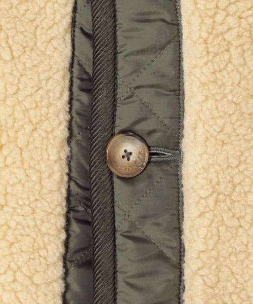 LAVENHAM(ラベンハム)の「LAVENHAM:SHERPA LONG COAT(ノーカラーコート・レディース・オフホワイト・36)」の8枚目の写真