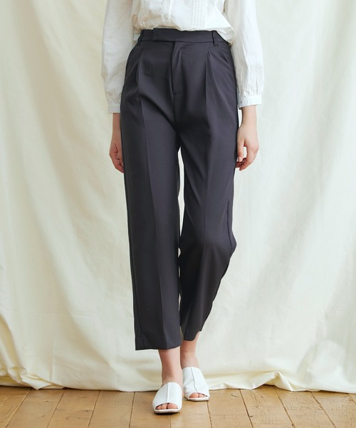 PURIL(ピュリル)の「【PURIL】センタープレス タック入りテーパードパンツ(スラックス・レディース・ネイビー/アイボリー/ブルー系その他/パープル系その他・S/M)」の15枚目の写真