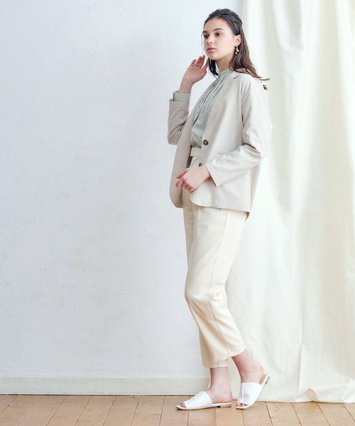 PURIL(ピュリル)の「【PURIL】センタープレス タック入りテーパードパンツ(スラックス・レディース・ネイビー/アイボリー/ブルー系その他/パープル系その他・S/M)」の10枚目の写真