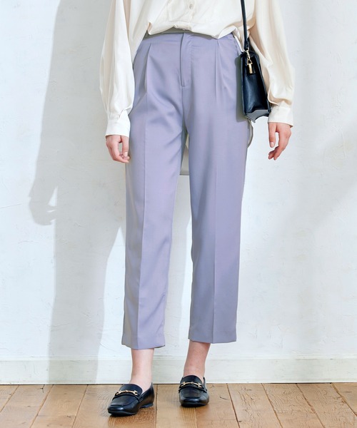 PURIL(ピュリル)の「【PURIL】センタープレス タック入りテーパードパンツ(スラックス・レディース・ネイビー/アイボリー/ブルー系その他/パープル系その他・S/M)」の22枚目の写真